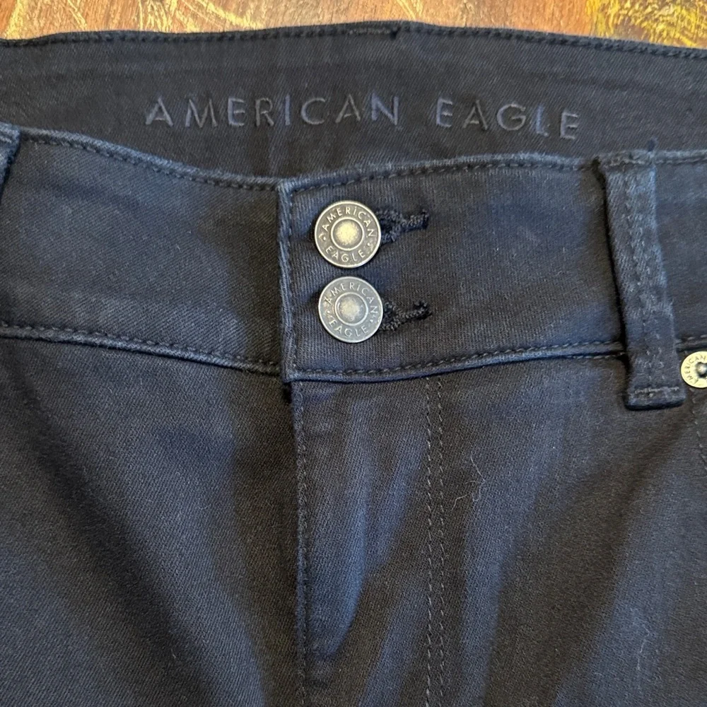 American Eagle Outfitters Women's Black Artist Cropped Jeans - Picture 2 of 7